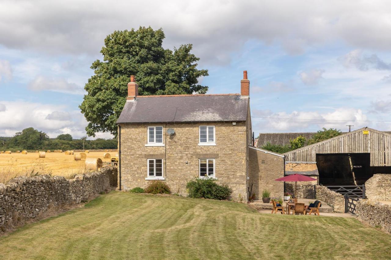 Luxury With Stunning Views And Hot Tub * Ebberston